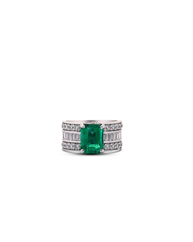 Emerald Cut-R010